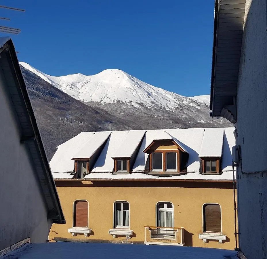 Hotel Terminus Luz-Saint-Sauveur 2*,  France